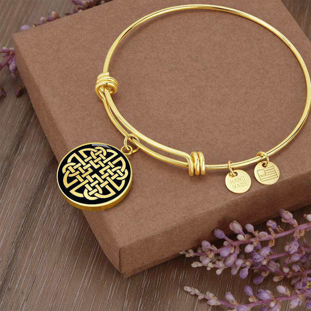 Dara Knot Bracelet