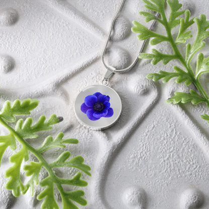 Anemone Necklace