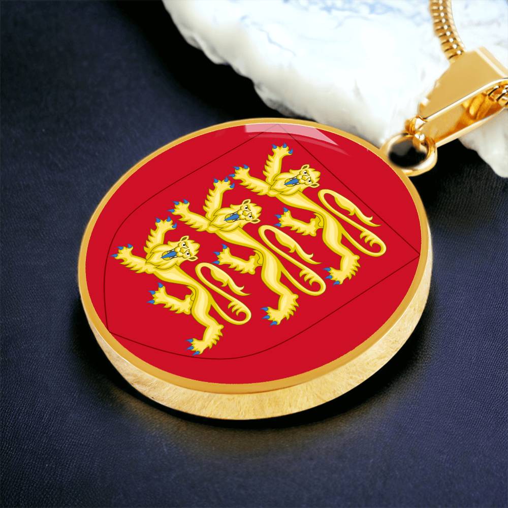 Coat of arms of England Necklace