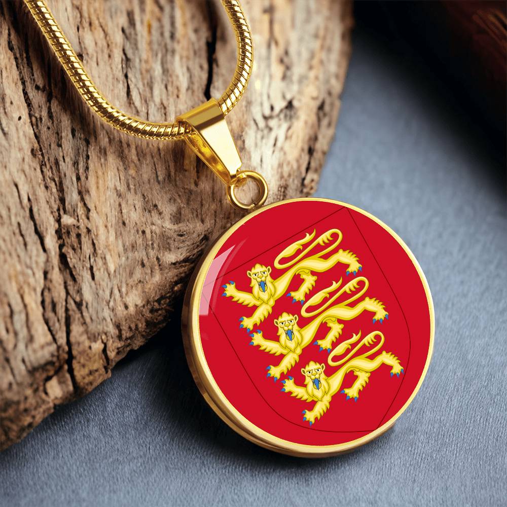 Coat of arms of England Necklace