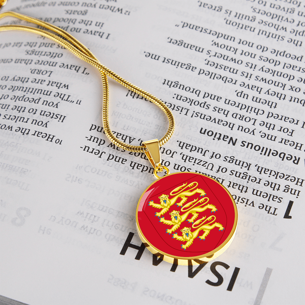 Coat of arms of England Necklace