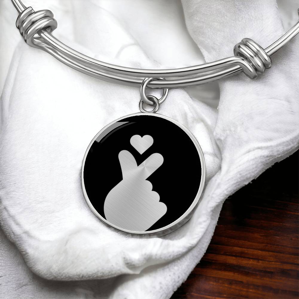 Finger Heart Bracelet